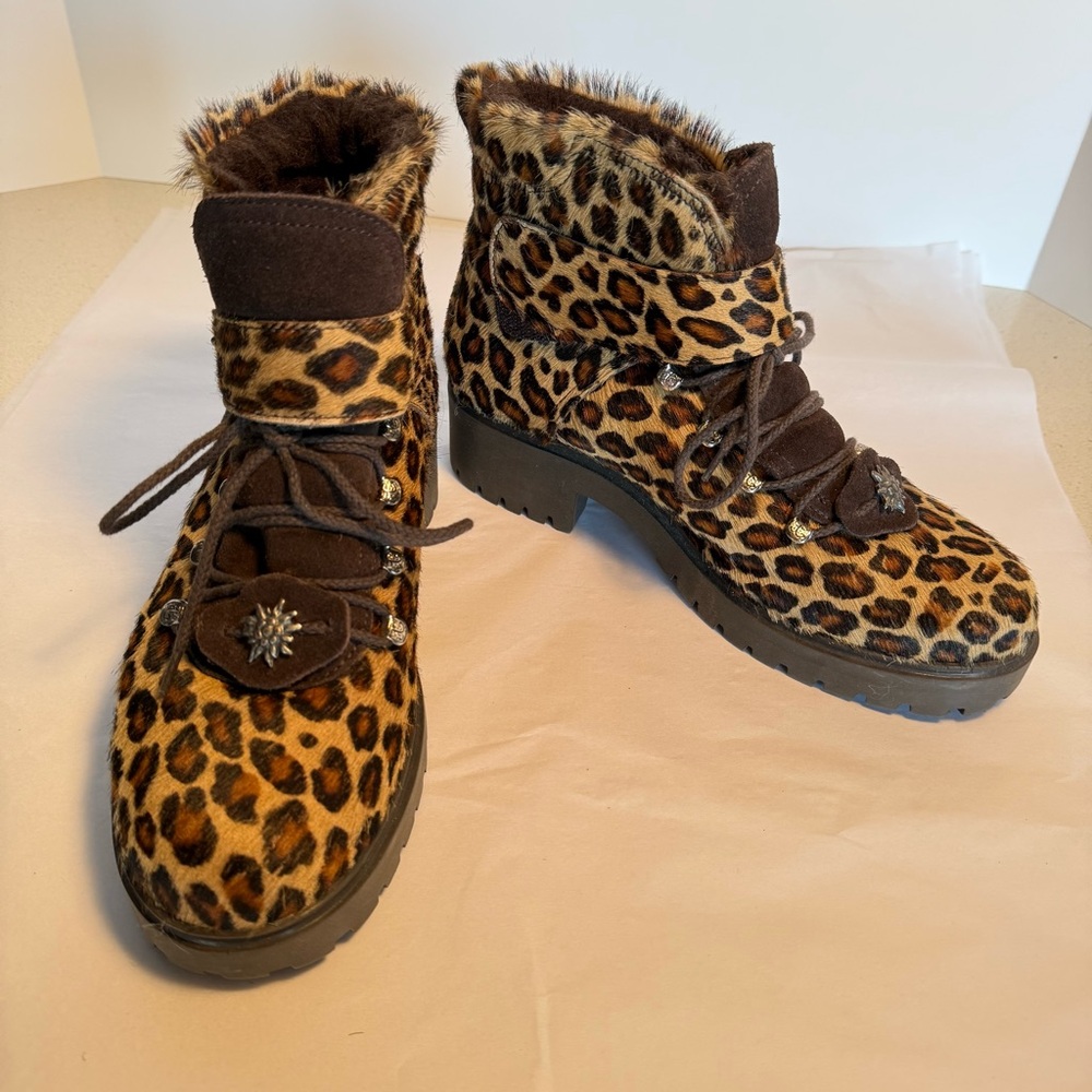 Diavolezza ladies leopard animal print winter boots size 8